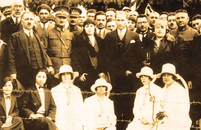 Atatürk ile Mazhar Osman'ın güldüren diyaloğu nasıldır?